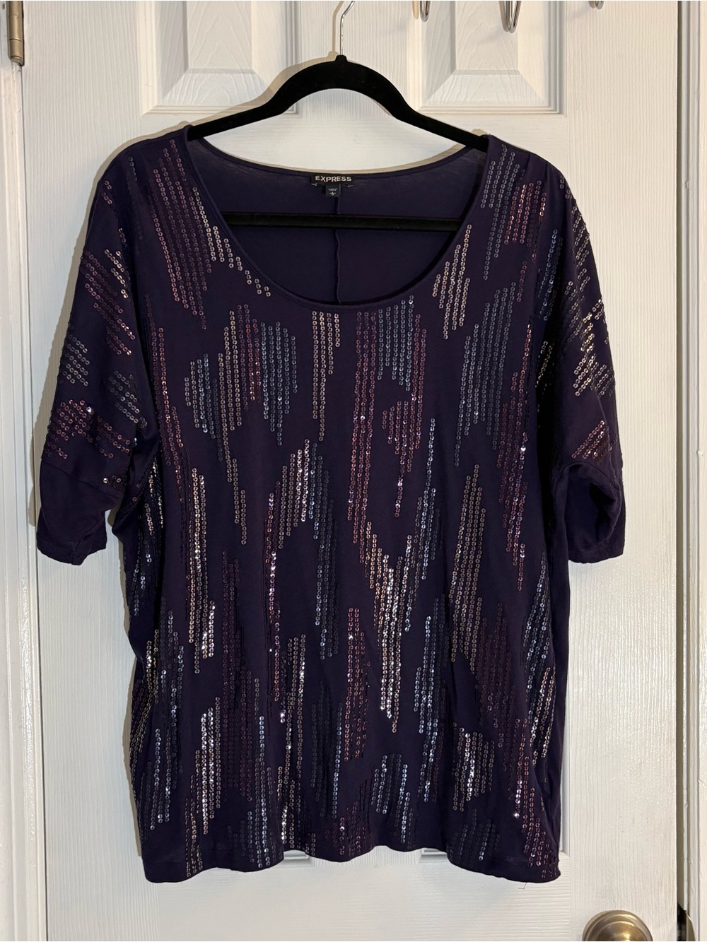 Express Women's Purple Sequin Top Short Sleeve Scoop Neck Blouse Shiny Size L.